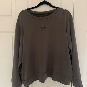 Under Armor Loose Long Sleeve Shirt